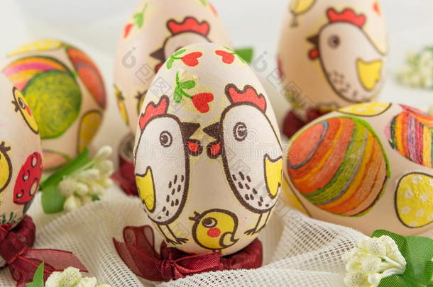 鸡肉装饰复活节彩蛋