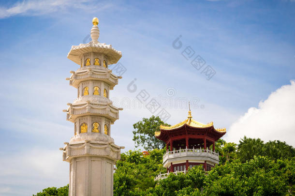 三亚南山文化旅游区佛教石柱