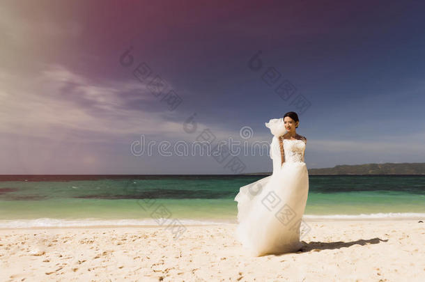 海滩上的<strong>中国新娘</strong>。