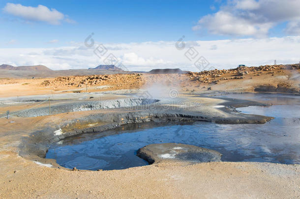 地区煮气泡破裂陨石坑