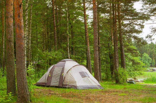 <strong>露营帐篷</strong>在森林<strong>露营</strong>地。 哈米娜，芬兰，苏米