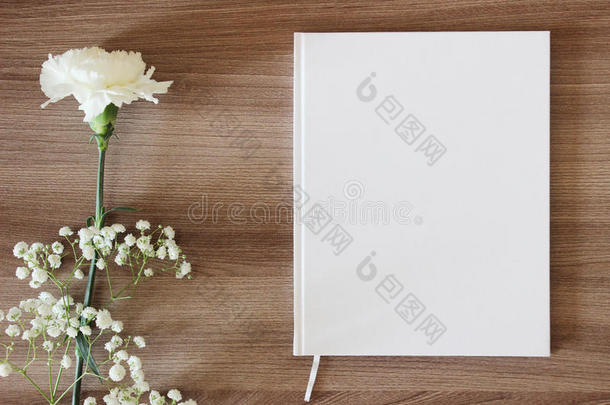 空白白皮书，日记，婚礼<strong>来宾</strong>簿，笔记本模型。