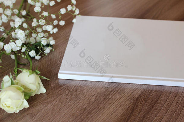 空白白皮书，日记，婚礼<strong>来宾</strong>簿，笔记本模型。