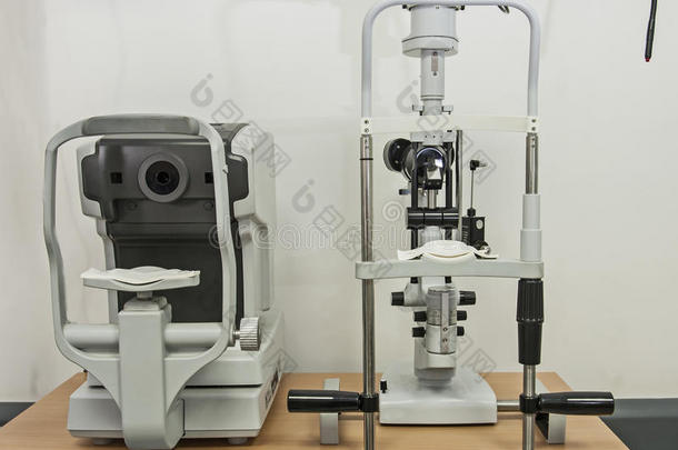 光学诊所<strong>医疗设备</strong>的特写