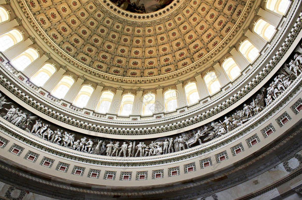 国会大厦圆形天花板