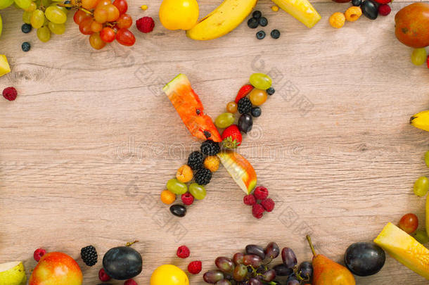 水果做字母x