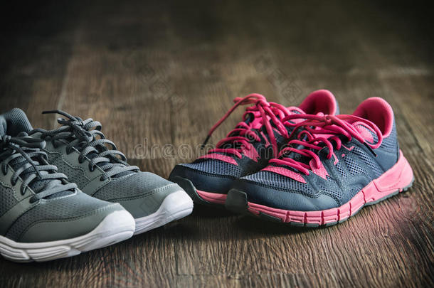 健身跑步运动设备，运动鞋运动鞋，健康