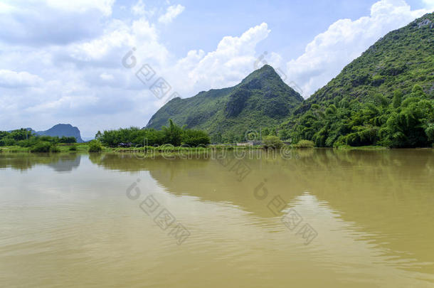 中国桂林阳朔桂林漓江