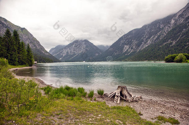 奥地利海特万格湖周围美丽的风景