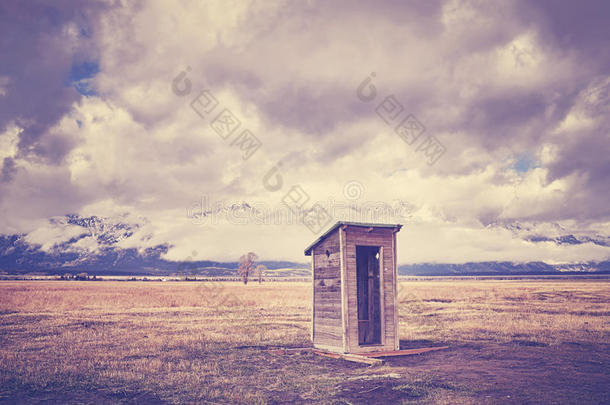 美国怀俄明州大提顿国家公园的乡间厕所