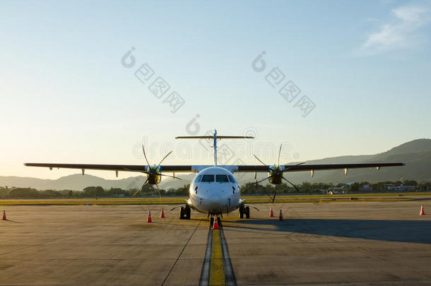 航空飞机空气<strong>净化器</strong>客机机场