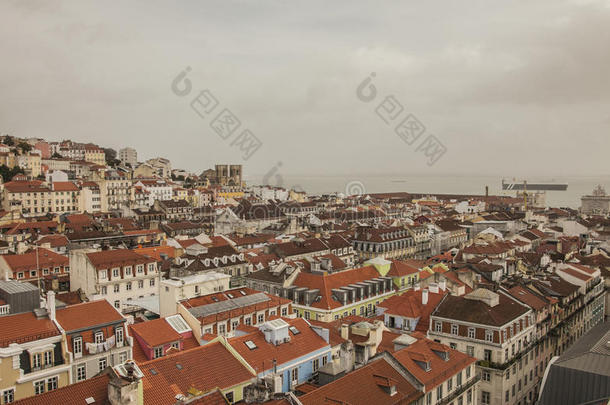 葡萄牙里斯本多云的一天。