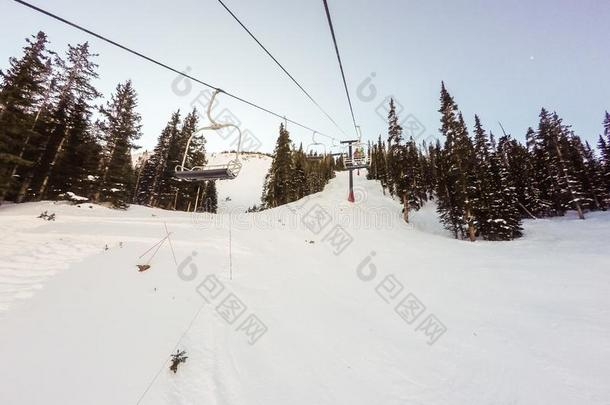 高山滑雪