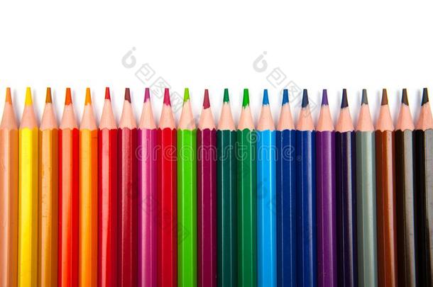 颜色铅笔隔离的向白色的背景