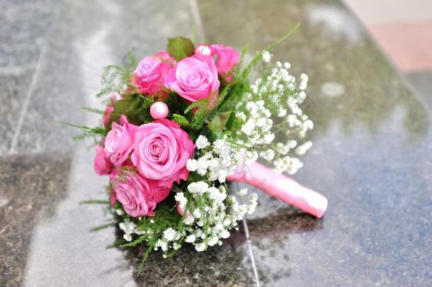 婚礼花从粉红色的玫瑰.