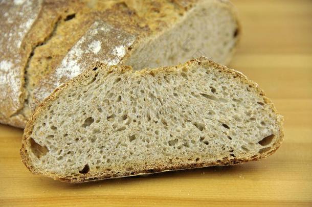 技工圆形的家使面包一条面包