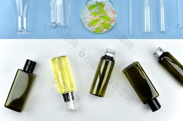 收集关于化妆品瓶子容器和实验室glasswar