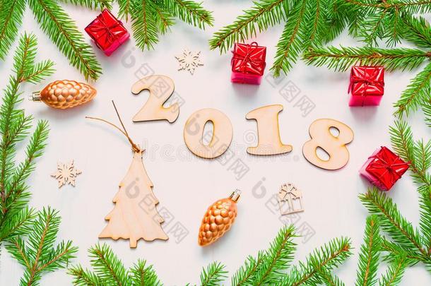 新的年<strong>2018</strong>背景和<strong>2018</strong>轮廓,圣诞节玩具,冷杉英语字母表的第2个字母
