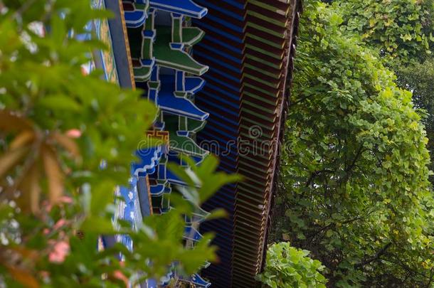 榫结构复杂的-特写镜头关于中国人庙屋檐
