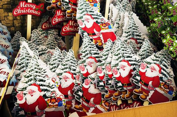 欧洲的<strong>圣诞</strong>节交易货摊横幅和不同的礼物