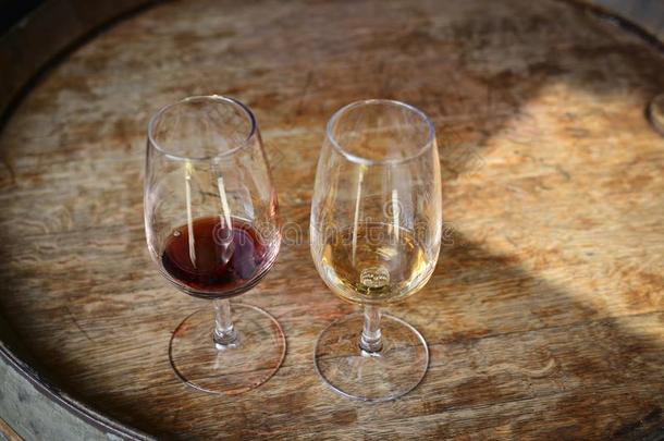 尝味关于葡萄牙人港口葡萄酒采用指已提到的人尝味房间