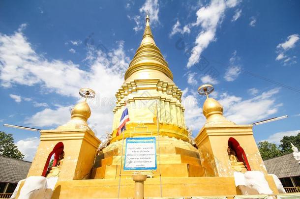 泰国或高棉的佛教寺或僧院PovertyandHumanResourcesAbstractsdet.那个DuangDeaw,南奔泰