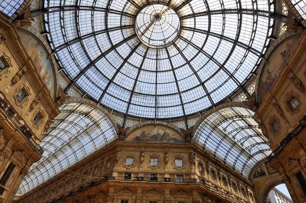 风雨商业街廊维托利奥伊曼纽尔ImageIntensification微光,=Milan,意大利