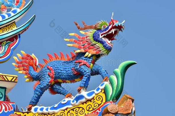 中国人文化\t龙雕像.中国人艺术采用泰国中国人英语字母表的第3个字母