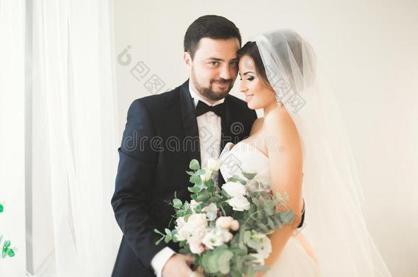 <strong>婚礼照片</strong>拍摄关于指已提到的人新婚夫妇对采用一be一utiful旅馆