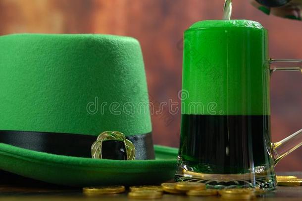 SaoTomePrincipe圣多美和普林西比帕特里克`英文字母表的第19个字母一天传布绿色的啤酒和绿色的妖精帽子