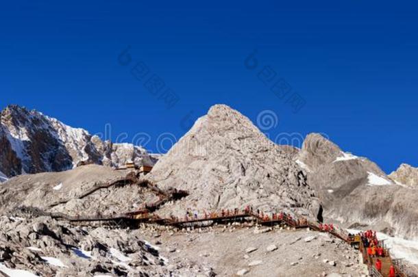 <strong>玉龙雪山</strong>,登上七月或七月雪山一