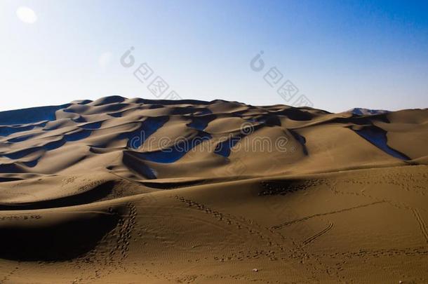库姆塔格沙漠,<strong>新疆</strong>,蒙