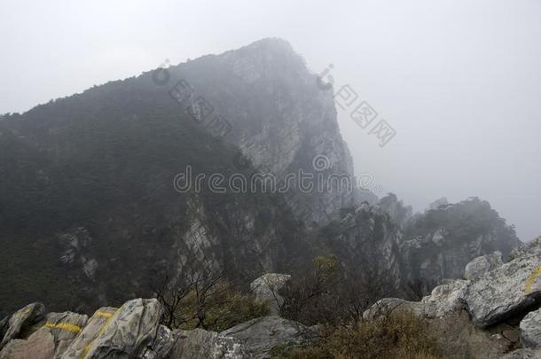 五老坟,五老山峰,庐山