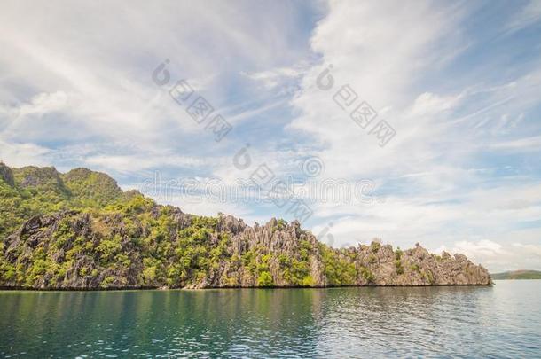 孪生儿之一环礁湖采用coronary冠的,巴拉望岛,Philipp采用es.Mounta采用和海.int.看