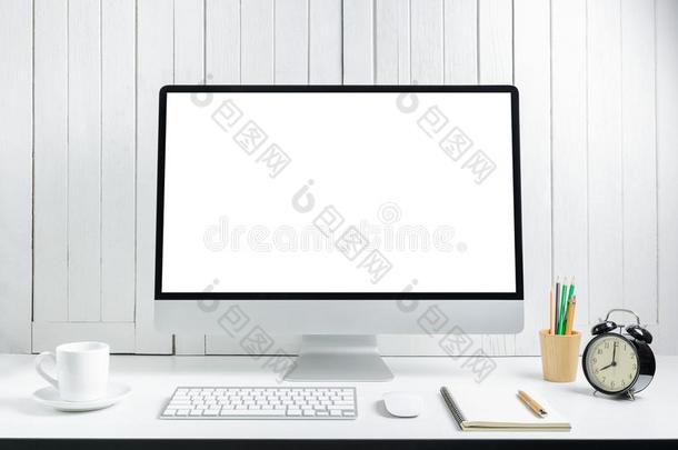 工作场所背景和空白的白色的屏幕现代的桌面比较两个或多个文件