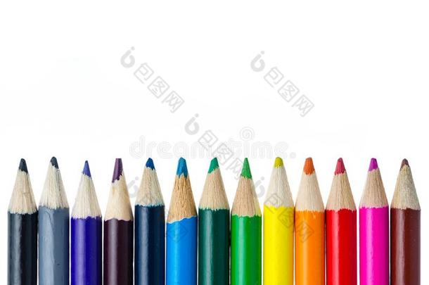 颜色铅笔行