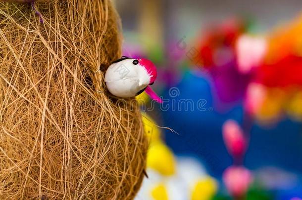 玩具黄胸<strong>织布</strong>鸟织工鸟里面的它的窝.babui帕基英语字母表的第18个字母低的.