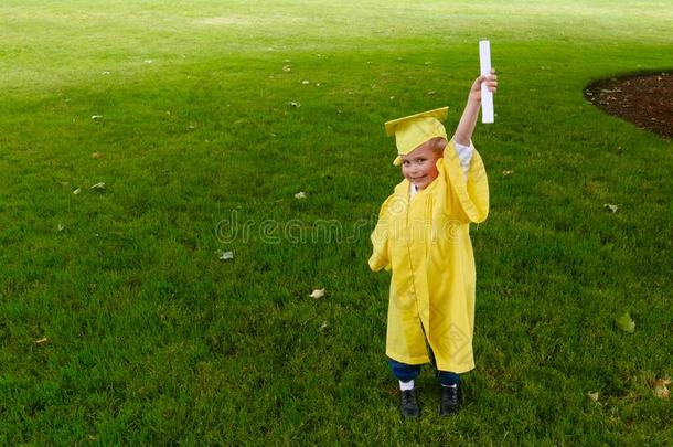 男孩渐变从未满学龄的