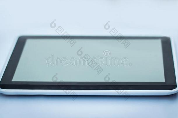 特写镜头.黑的碑pers向一lcomputer个人计算机.隔离的向一黑的b一ckground.