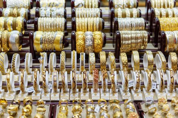 珠宝商店关于埃米尔如街市或金街市采用大不里士.东阿泽