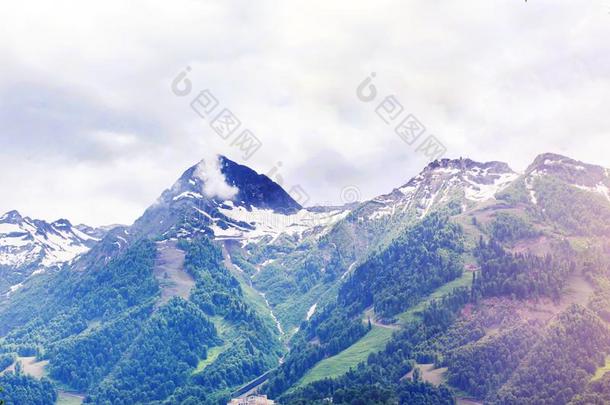 指已提到的人风景,看关于指已提到的人高的山