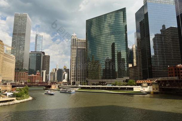 芝加哥城市风光照片和芝加哥河
