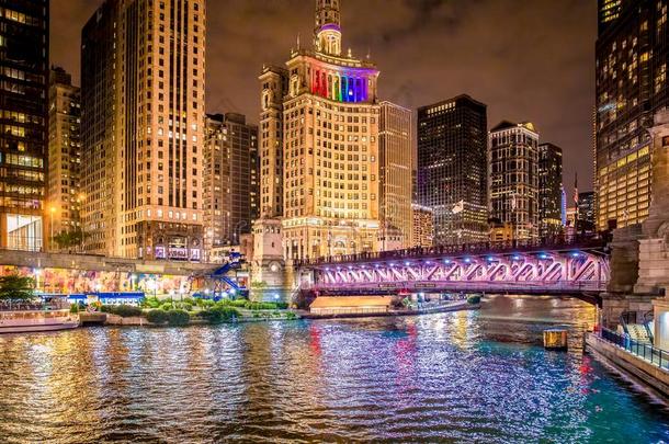 芝加哥伊利诺伊州城市风光照片在夜