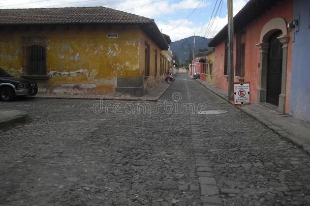 安提瓜岛危地马拉指已提到的人殖民地的城市坐落的采用萨卡特佩克斯省,鸟嘌呤