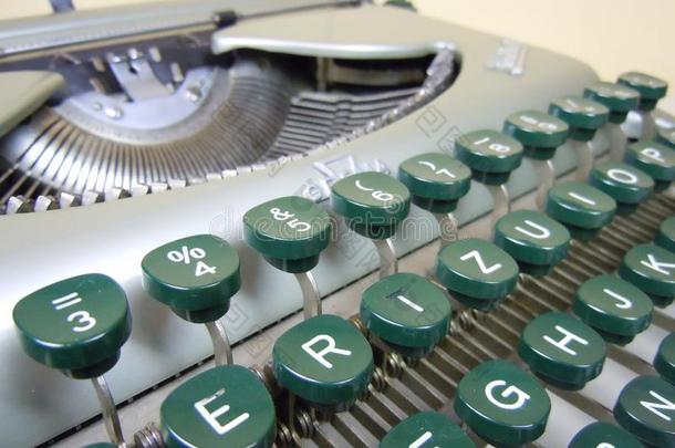 德国的酿酒的打字机和绿色的文学