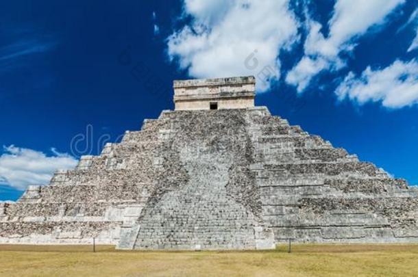 库库肯金字塔在指已提到的人考古学的地点奇晨伊萨,Mexicali墨西卡利