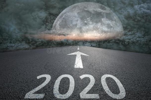 操纵向即将来到的2020向wards指已提到的人s向rm在夜