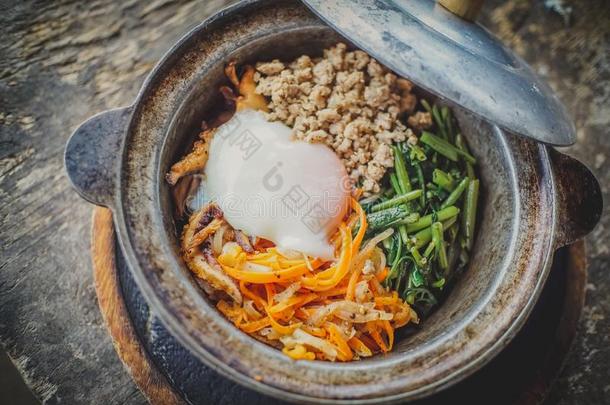 顶看法关于自家制的韩式拌饭稻采用罐.