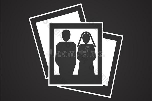 婚礼照片卡偶像向黑的背景为图解的和蜘蛛网
