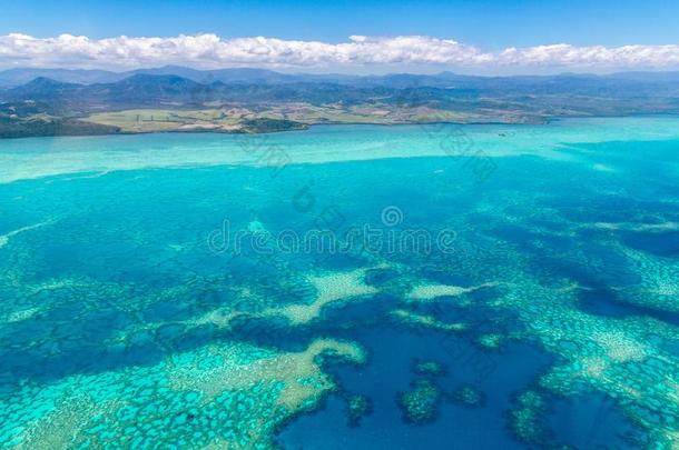 空气的看法关于田园诗般的蔚蓝绿松石蓝色环礁湖关于西海岸